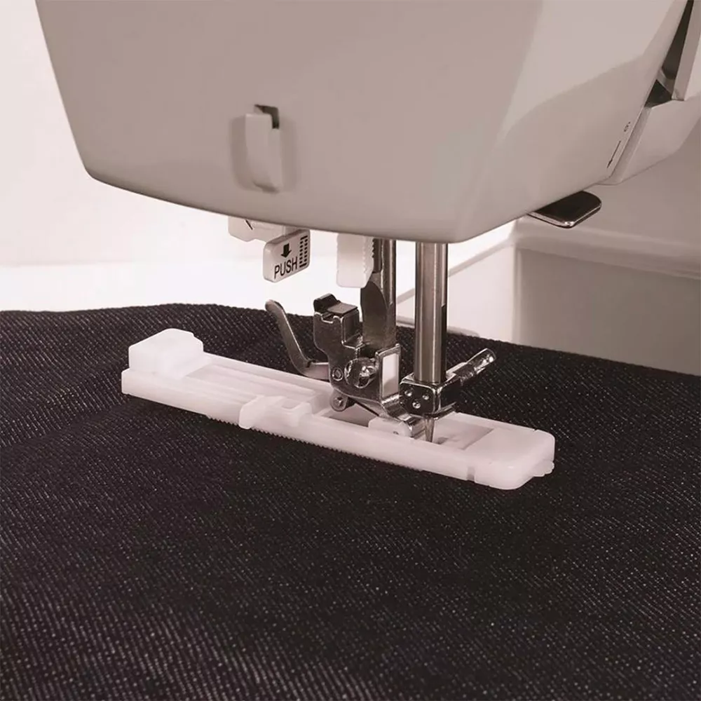 Image 3 of 8 of Maquina De Costura Singer Facilita Pro 22 Pontos